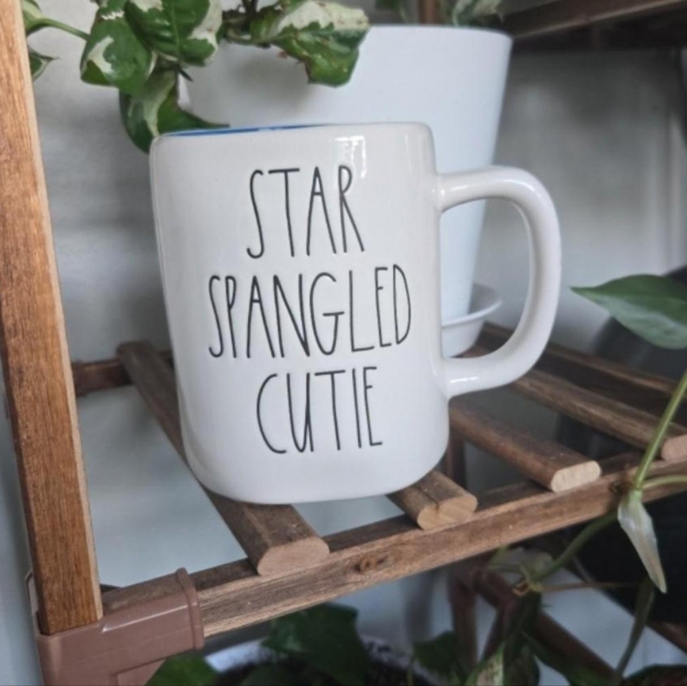 ⭐️2 for $20⭐️ "Star Spangled Cutie" Rae Dunn Mug